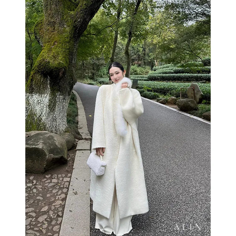 阿琳ALIN【北国雪松】冬季苏力羊毛长款大衣配狐狸毛毛领女AL5OMD16