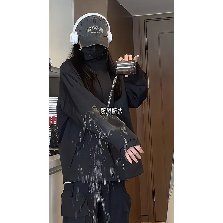 防水机能冲锋衣男2025秋季新款软壳三防户外登山服高级感工装夹克