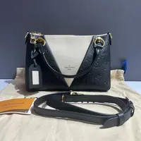 胖虎熙少/路易威登/95新/公价0/箱包/两用包/31B2504240049