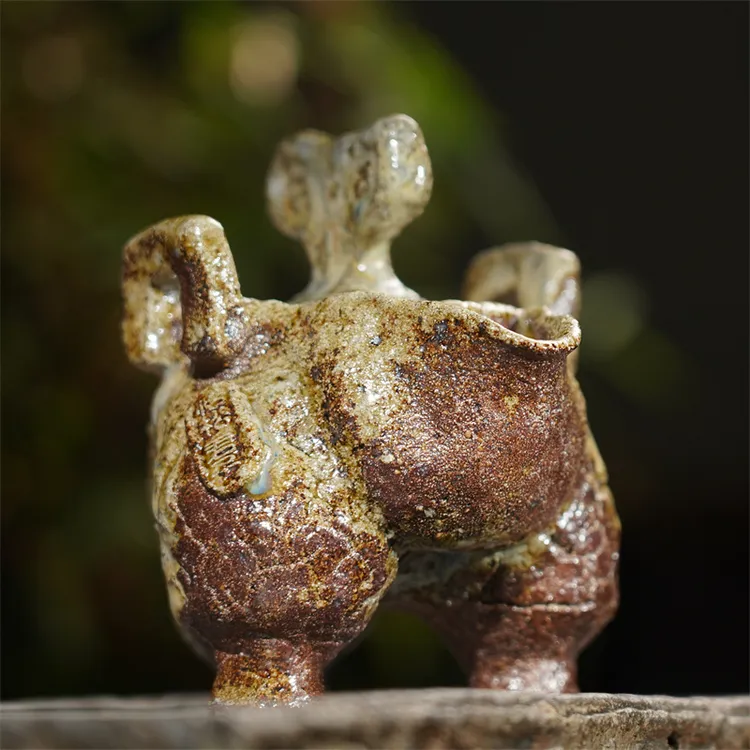 澄州古窑三足饕餮纹宝瓶170ml 狂野手工柴烧陶泥君临天下 箐山堂