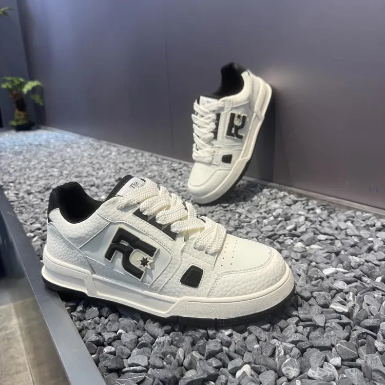厚底休闲鞋小白鞋车缝线系带板鞋软底轻便舒适百搭休闲运动鞋
