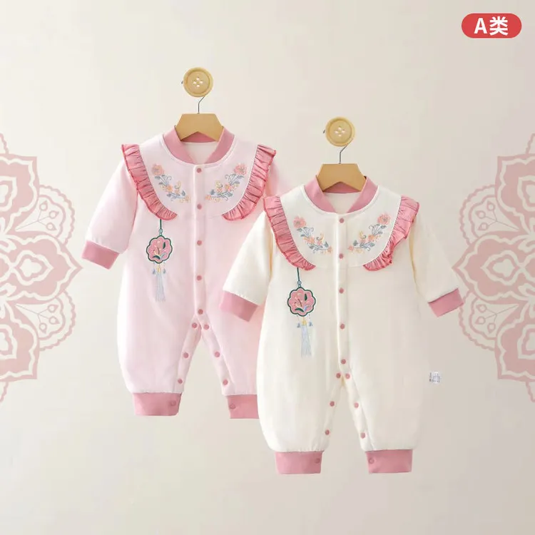 新中式婴儿连体衣秋冬夹棉外出哈衣女宝宝衣服长袖保暖爬服超洋气