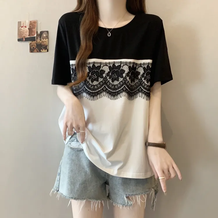 大码韩系复古拼接蕾丝花边短袖t恤女夏时尚洋气撞色修身显瘦上衣