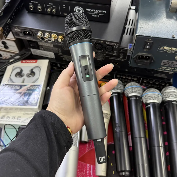 9新 SENNHEISER/森海塞尔 825一拖一无线动圈麦 不支持七天无理由