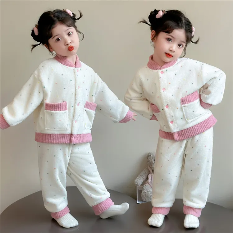 女童儿童冬季新款2025珊瑚绒春秋冬款女宝宝柔软亲肤法兰绒家居服