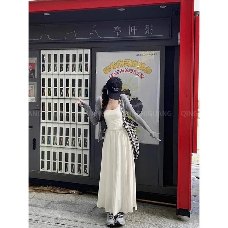 新款白月光穿搭开衫褶皱吊带背心带胸垫垂坠感高腰a字半身裙套装