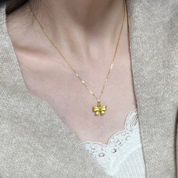 合金项链 在逃公主蝴蝶结甜美项链女金店同款仿黄金吊坠久不掉色