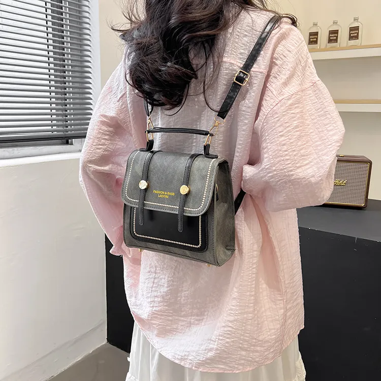 复古旅行双肩包女新款高级质感英伦风书包大学生外出手提背包