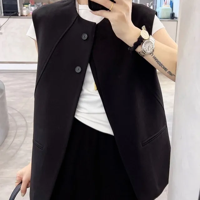 高级感气质黑色西装马甲女潮流春夏宽松洋气圆领无袖马夹坎肩上衣