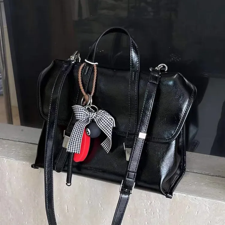 双肩背包秋冬新款高级感大容量复古通勤PU小众