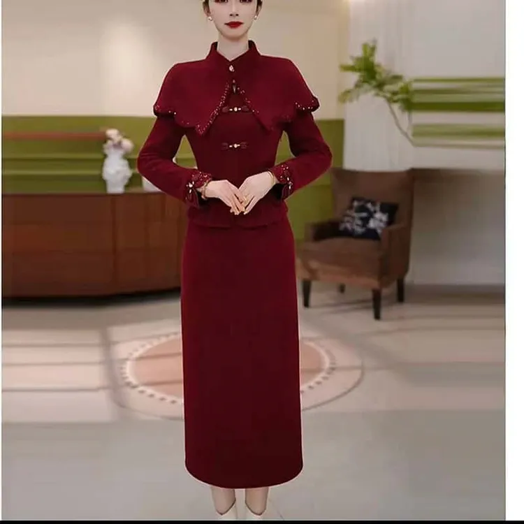 B794【连衣裙】2025冬季新款时尚气质优雅高端精致显瘦红色连衣裙