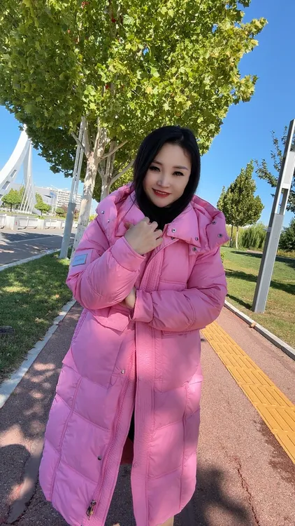 2025女装冬季新款加厚韩版休闲时尚长款显瘦免洗棉服2826