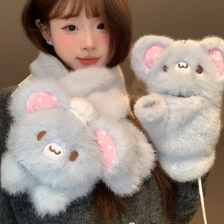 可爱芝芝鼠毛绒交叉围脖翻盖手套女冬季加厚保暖甜美学生防寒围巾