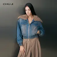 出迹奢暖丹宁拼接毛领牛仔外套女2025冬新款收腰短款夹克E2Z2693W