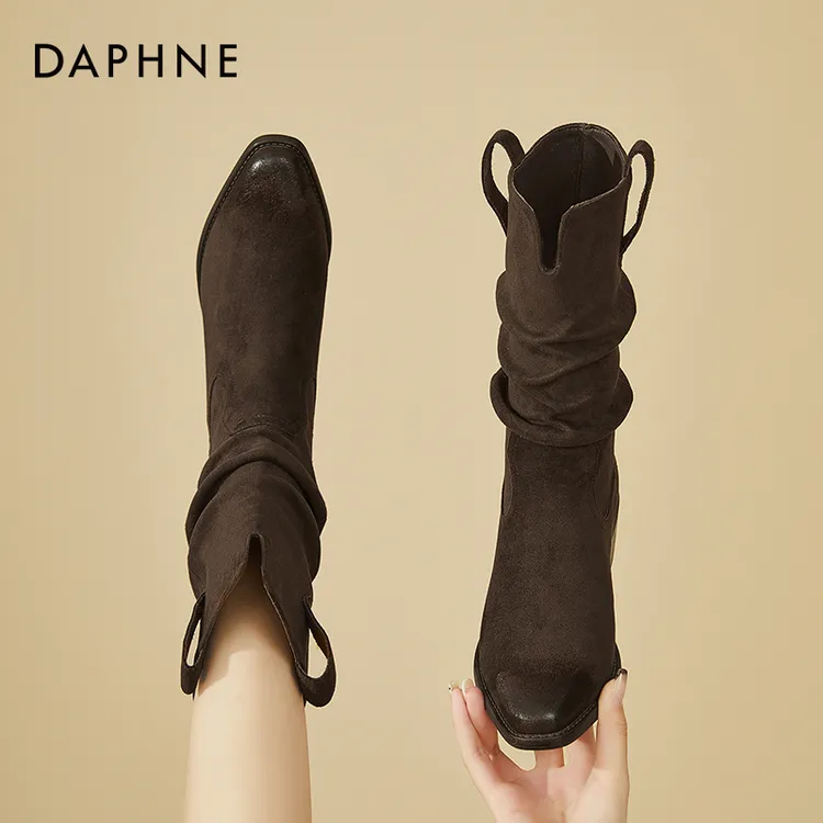 达芙妮粗跟牛仔西部靴女款2025冬季新款褶皱堆堆靴加绒废土风短靴