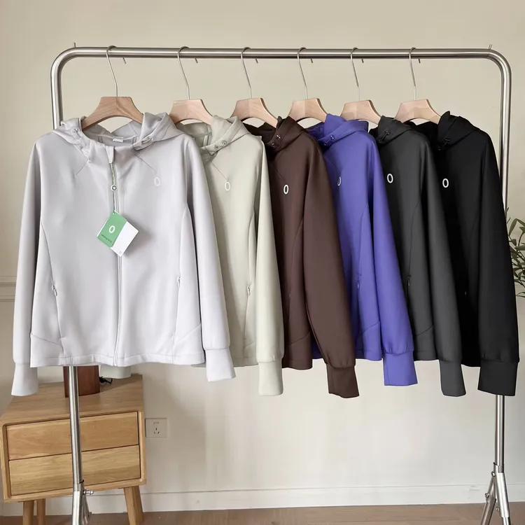 特！云感轻盈！运动科技记忆丝~连帽立裁拉链外套 E1825 女装 H8232