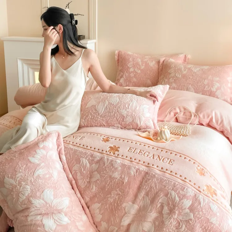 A类轻奢冬季加厚保暖牛奶兔毛绒四件套床上珊瑚法兰绒被套三件套