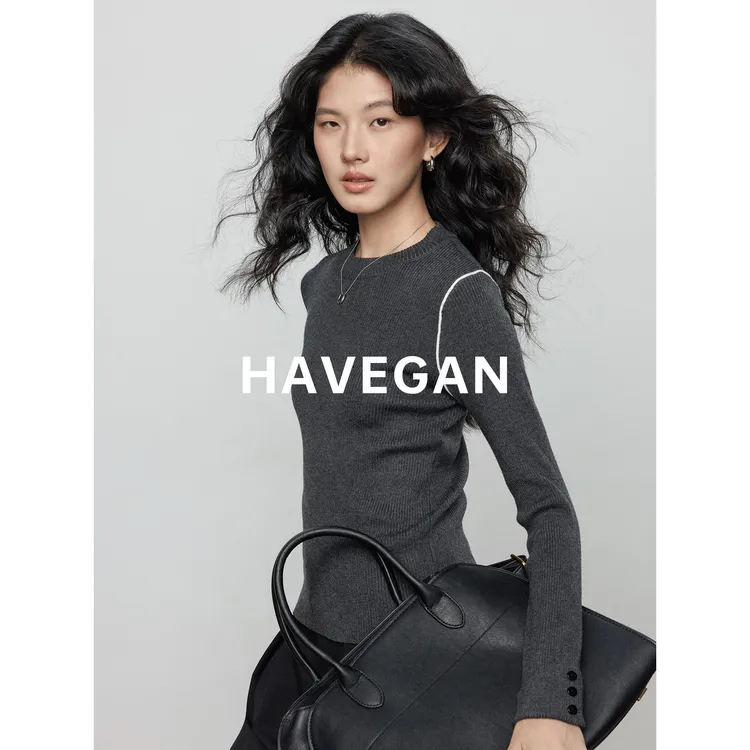 与间HAVEGAN/冬季新款圆领毛衣打底衫女内搭设计针织衫高级上衣女