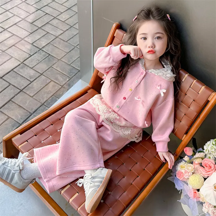 女童套装春秋季2025新款洋气儿童秋装女宝宝外套连帽运动衣服时尚