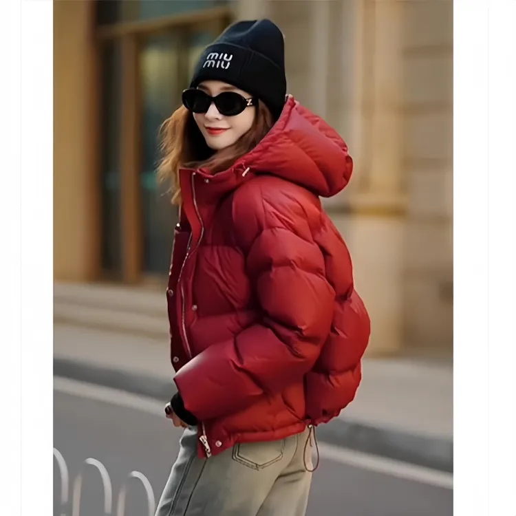 短款羽绒服女款冬季小个子2025新款爆款轻薄白鸭绒连帽面包服外套
