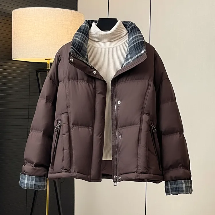 90绒子好看洋气立领短款羽绒服女加厚撞色卷袖新款韩版白鸭绒外套