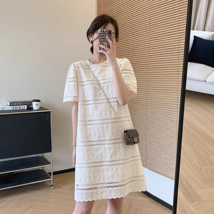 自留推荐chun爱玫瑰镂空钩花花边连衣裙夏季重工中长款宽松直筒气