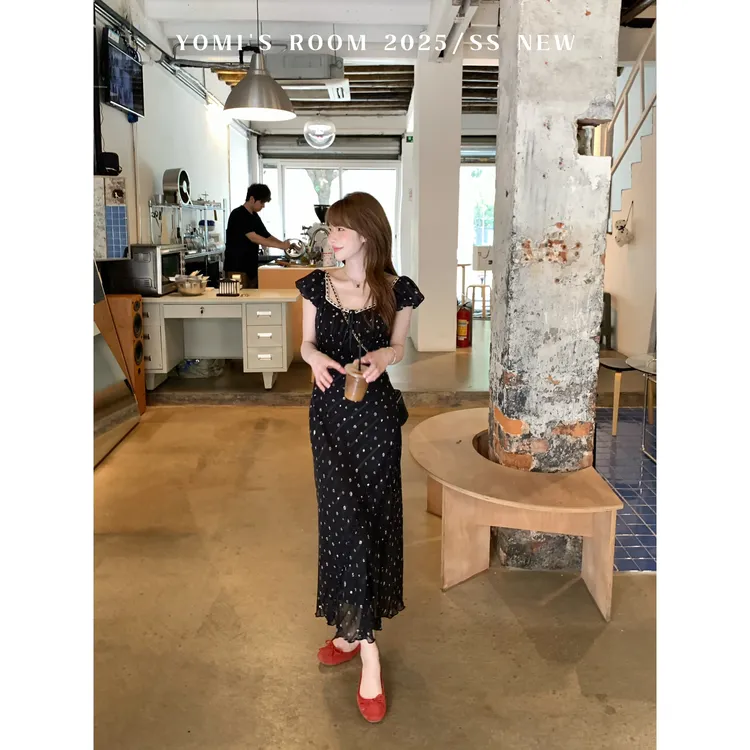 YOMI小个子【温柔仲夏】黑色碎花收腰显瘦气质连衣裙温柔甜美长裙