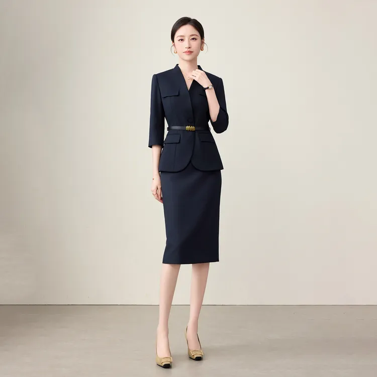 钟老板 高级感西装套装女2025新款气质干练时尚职场通勤正装套裙