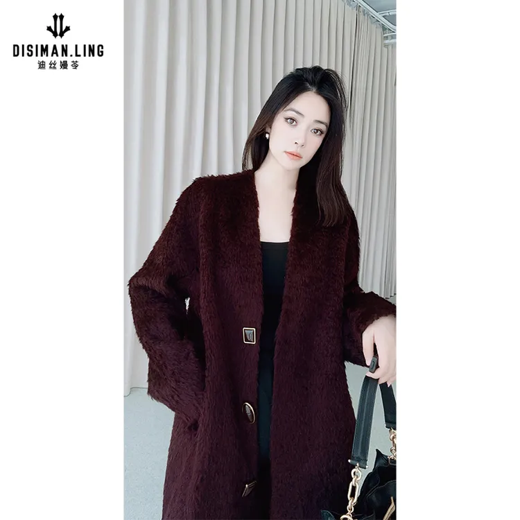 迪丝嫚苓酒红色大衣长款秋冬女士时尚轻奢气质显瘦百搭原创风设计