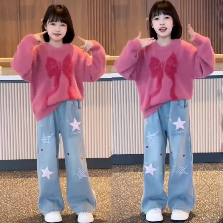 女童仿水貂绒圣诞蝴蝶结毛衣套装秋冬软糯毛线衣加绒牛仔裤两件套