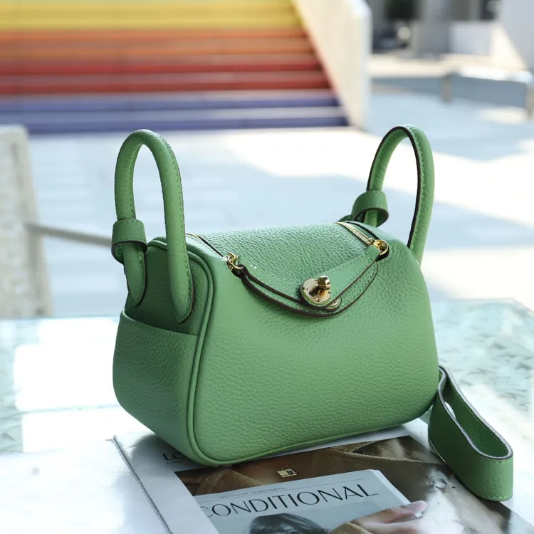 斜挎包女mini琳迪包迷你款医生包2025新款头层牛皮真皮女包手提包