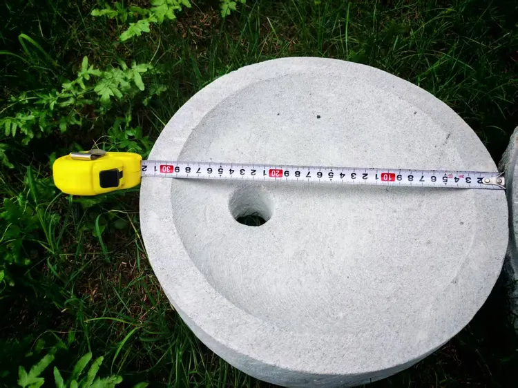 小石磨 家用磨盘老石磨青石石磨家用磨盘手工石磨家用迷你豆浆机