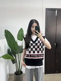熊家 女款针织衫 TTKN222401L-