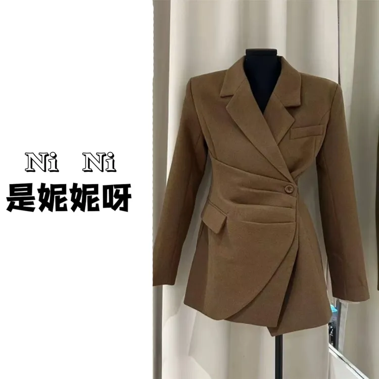 复古不规则褶皱西装外套女冬季高级感新款大衣独特超好看长袖西服