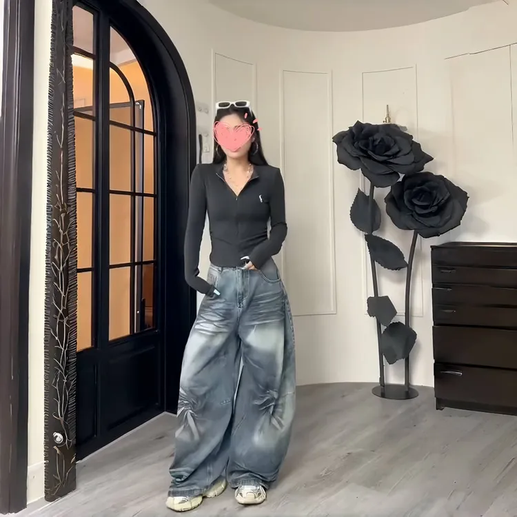 【现货+运险】2025秋冬设计感拉链刺绣长袖T恤女显瘦长袖开衫T90080