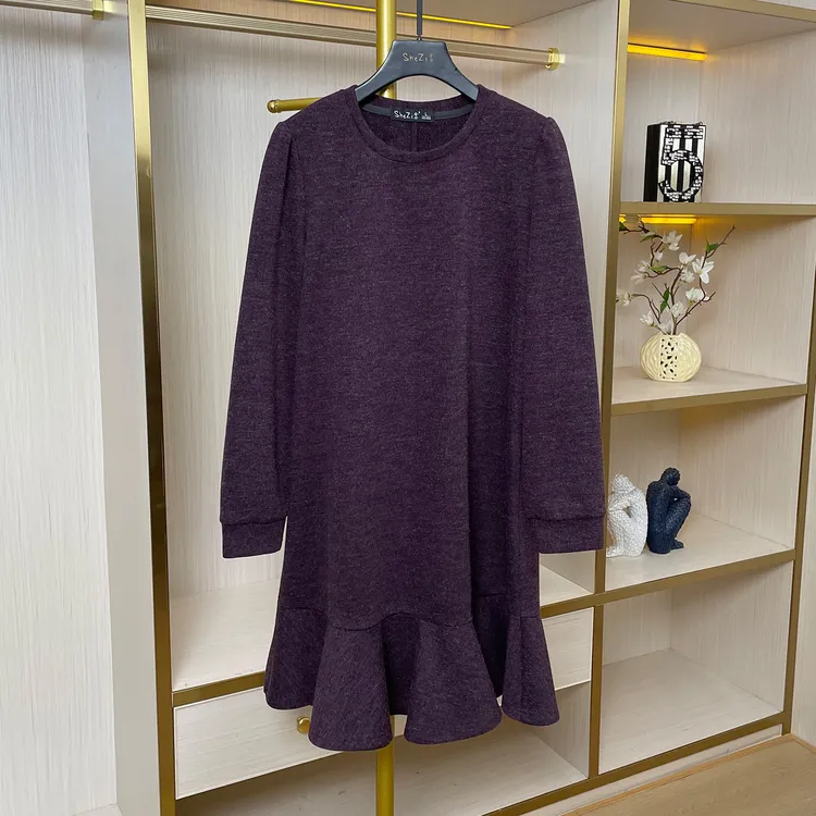 【奢姿】大码女装2025冬季时尚荷叶边连衣裙胖妹妹气质减龄温柔长裙