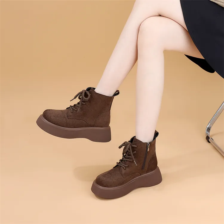 厚底增高加绒雪地马丁靴女英伦风2024新款秋冬季百搭保暖瘦瘦短靴