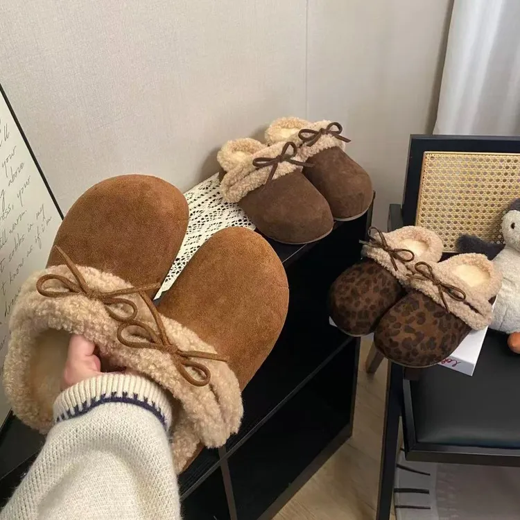 冬季新款百搭加绒韩版女款蝴蝶结外穿2025内增高网红勃肯鞋包头拖