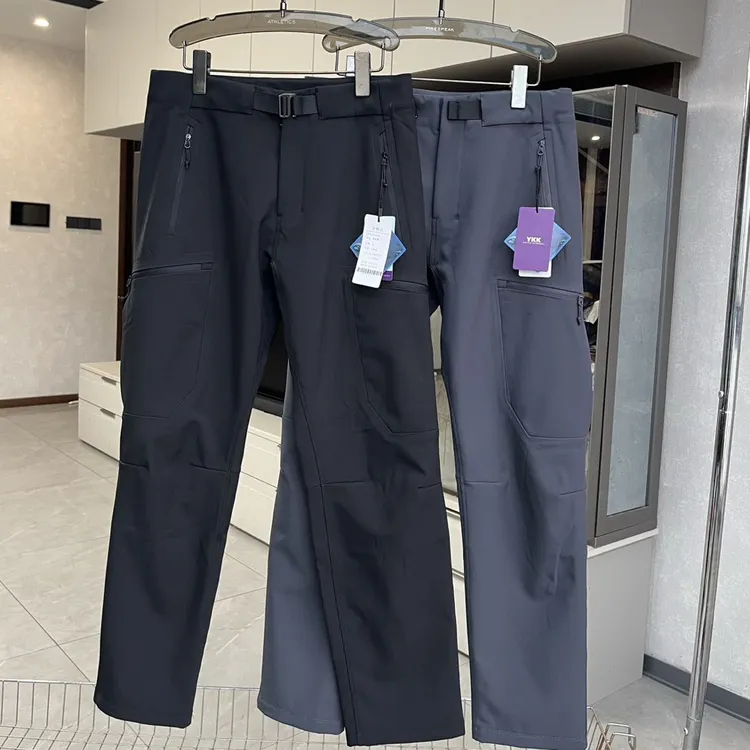 男士秋冬季户外防风防水保暖加厚机能工装软壳登山休闲长裤8A598