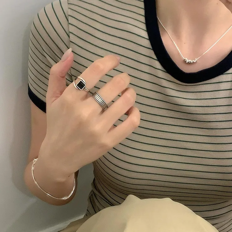 韩版小众设计复古黑色滴釉戒指女款开口可调节轻奢高级感食指环