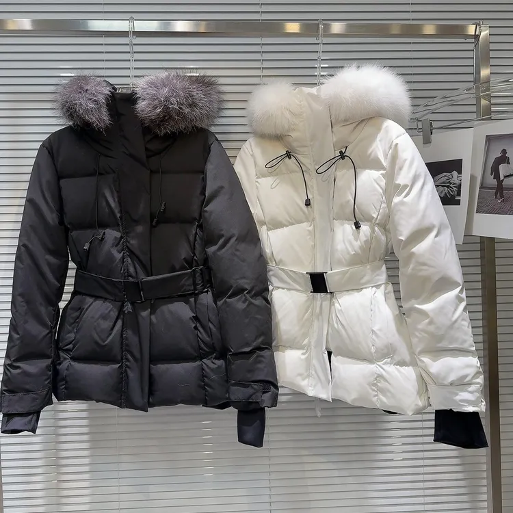 网红同款2025冬季新款气质狐狸毛领连帽腰带保暖羽绒服滑雪服外套