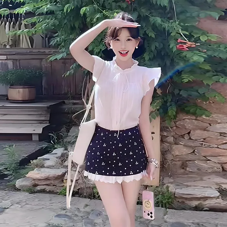 法式气质飞飞袖白色衬衫女2025夏季新款甜美蕾丝花边半身裙两件套