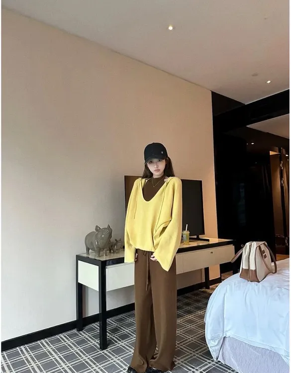 韩系慵懒风套装女洋气上衣+裤子轻熟小众不撞款套装新款