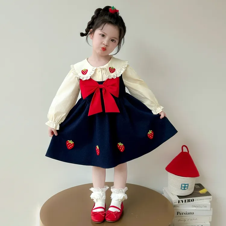 女童裙子套装秋季2025新款儿童草莓连衣裙女宝宝春秋款韩版学院风