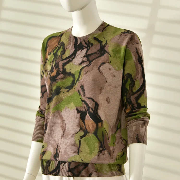 2025秋冬新款时尚圆领印花针织衫女长袖百搭宽松显瘦毛衣打底衫