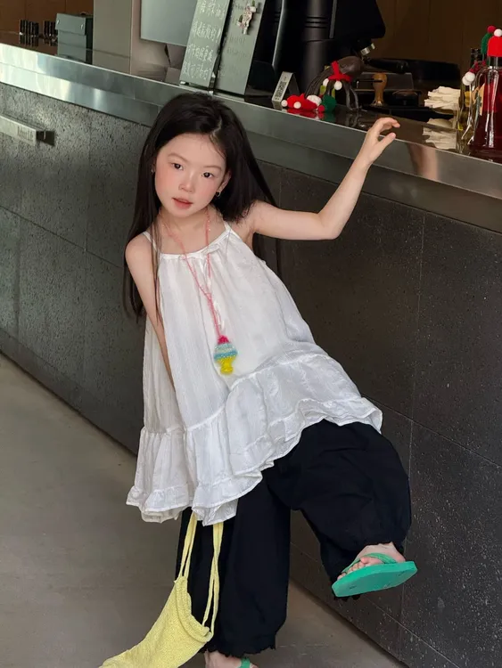 2025夏季小众设计感别致背心裙女童吊带裙黑色阔腿裤蕾丝甜美