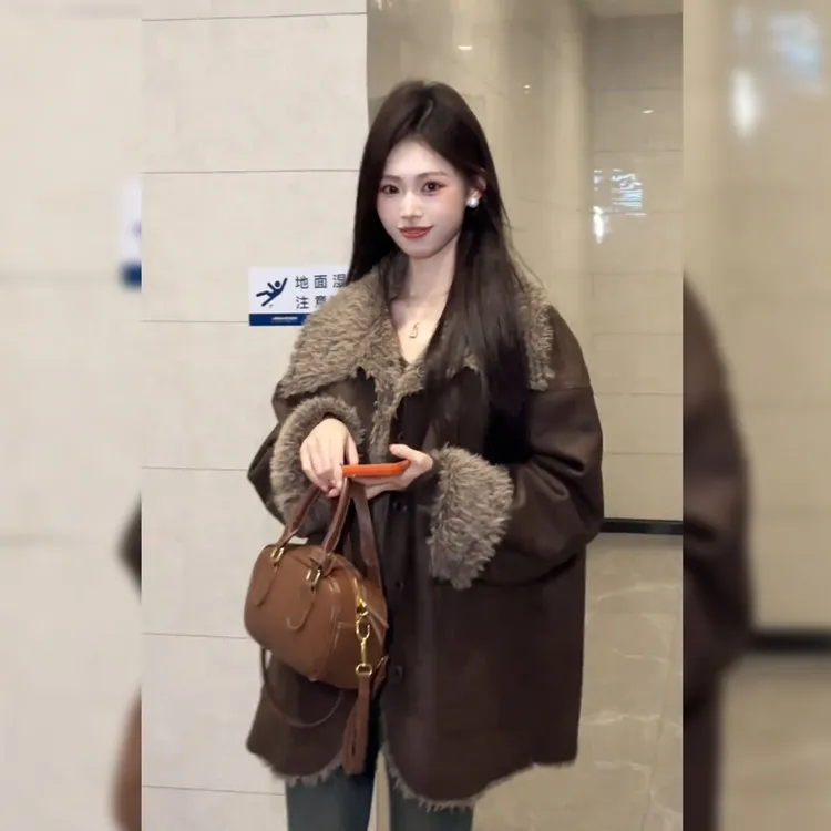 大码胖mm美拉德气质羊羔毛外套女装秋冬新款两穿皮毛一体百搭上衣