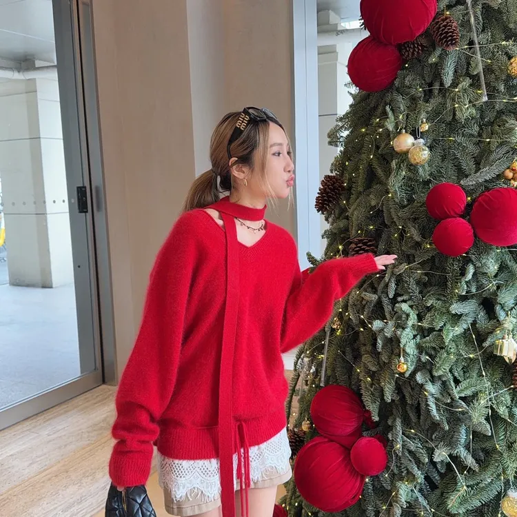 AVVENN2026春"竹马新年款"蕾丝拼接宽松针织毛衣1990dopdop买手店