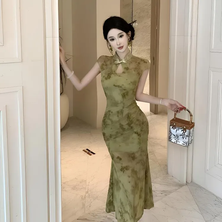 新中式国风改良旗袍连衣裙新款高级感收腰显瘦复古气质长裙