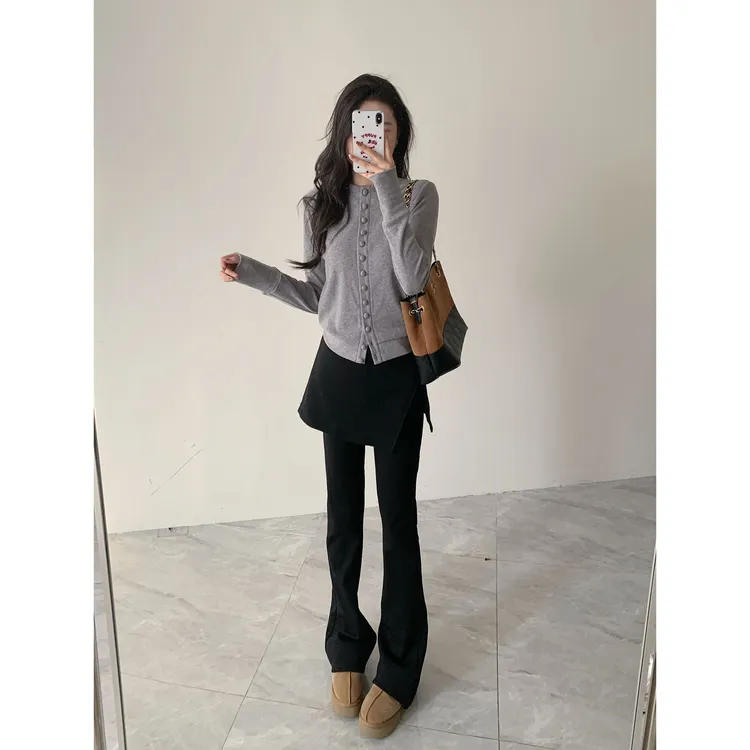 【超模滤镜】加长加绒修身黑色休闲喇叭裤长裤 25210